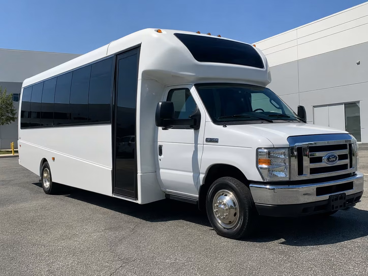 20 passenger minibus