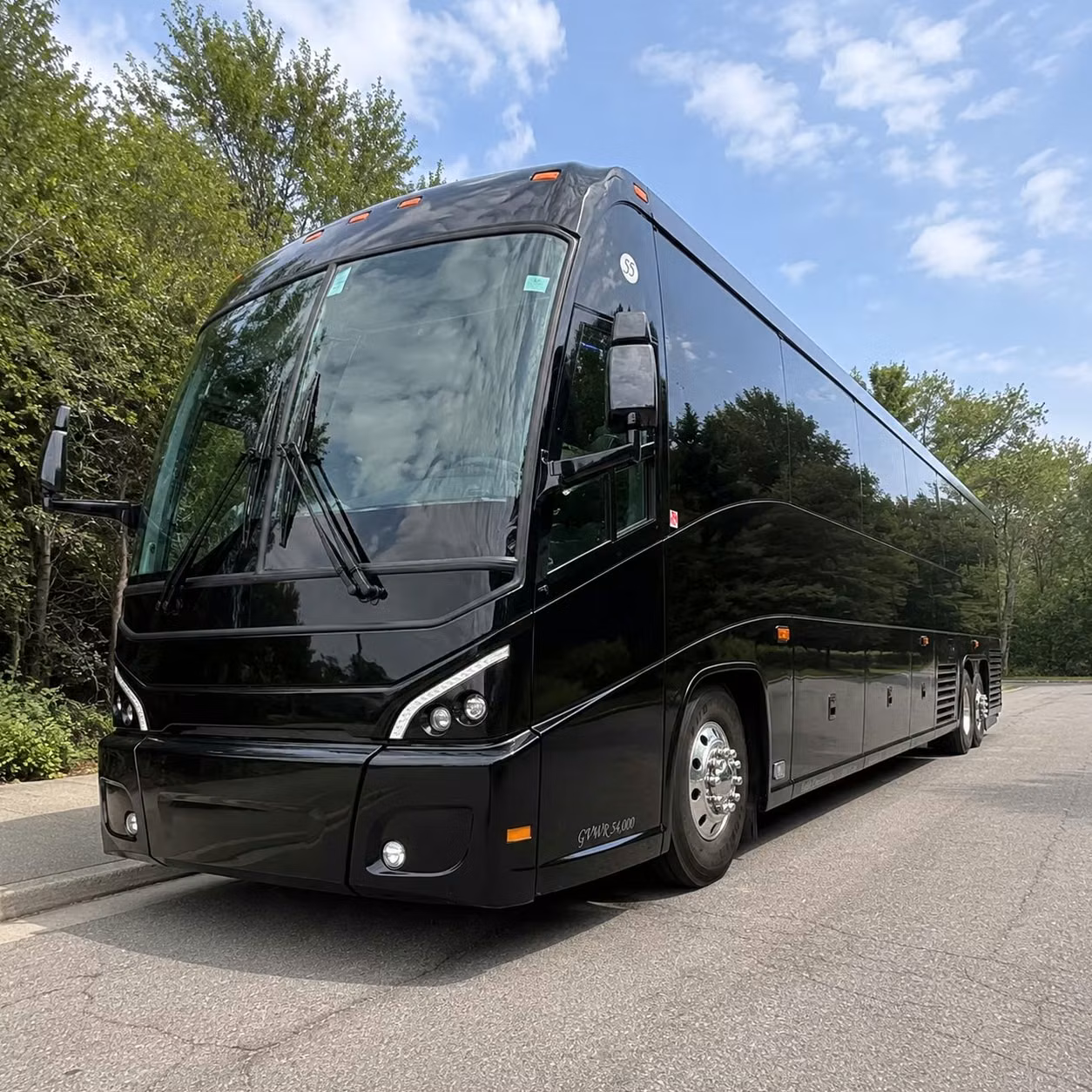 multi day charter bus rentals for richmond groups traveling the east coast