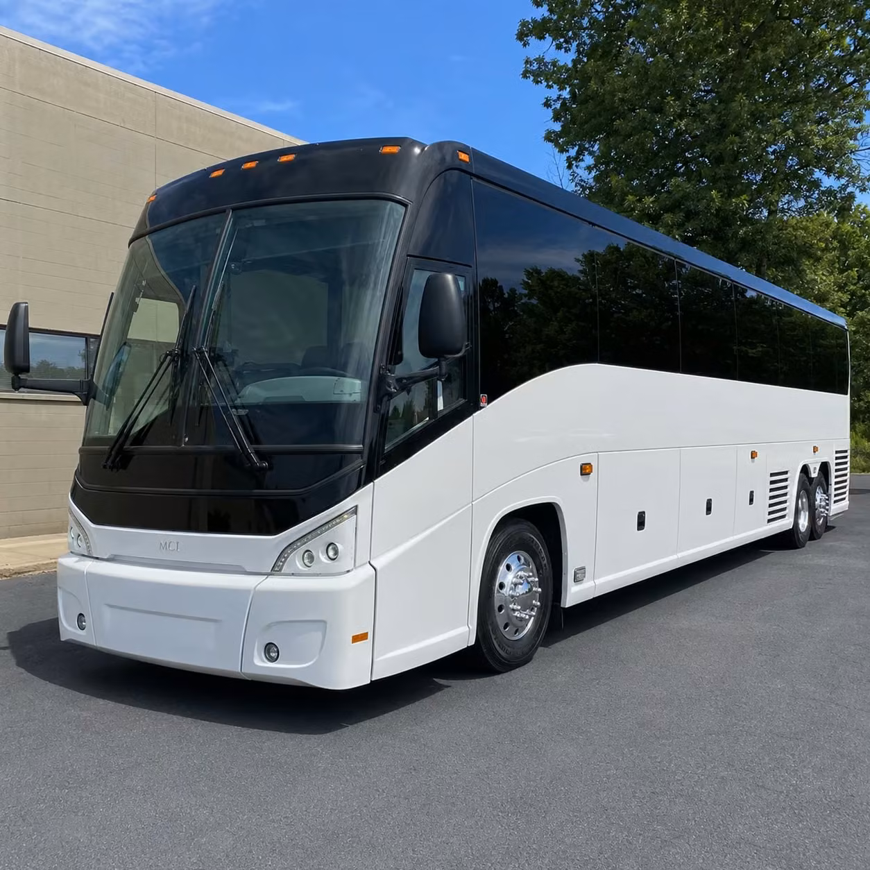 sunday morning shuttles for richmond congregations that keep everyone on time